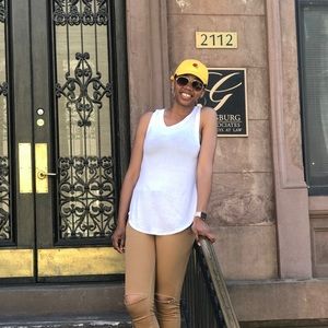 Meet your Posher, Jasmine